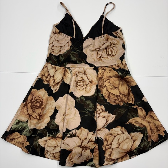 Purple Snow Floral Skort Romper Spaghetti Strap Mini - Picture 7 of 10